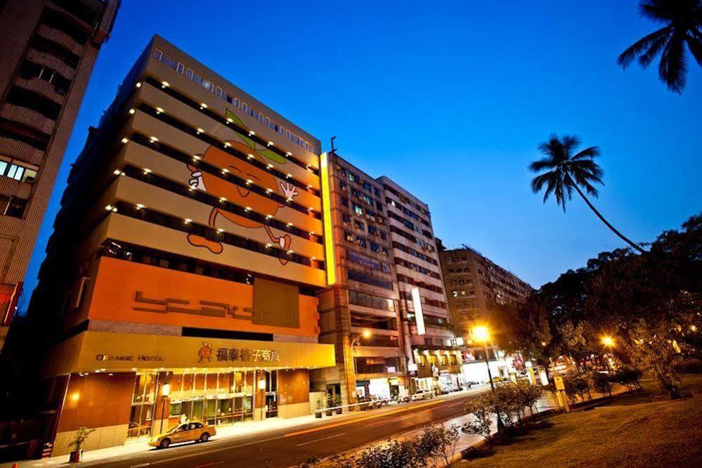 Orange Hotel - Park, Taichung Exterior photo